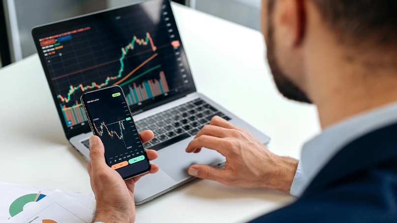 Plataforma de Trading de Okrithen Core 8.5